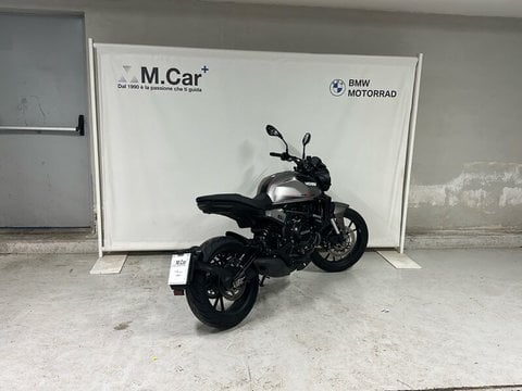Moto Usate A Napoli | Mom Seiemmezzo Seiemmezzo Str 650 Abs