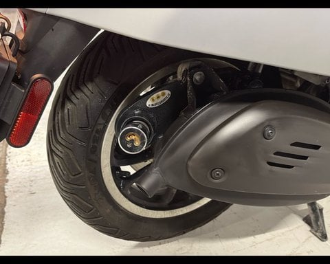 Moto Usate A Napoli | Piaggio Vespa 300 Gts E1369 Piaggio Anno 2025