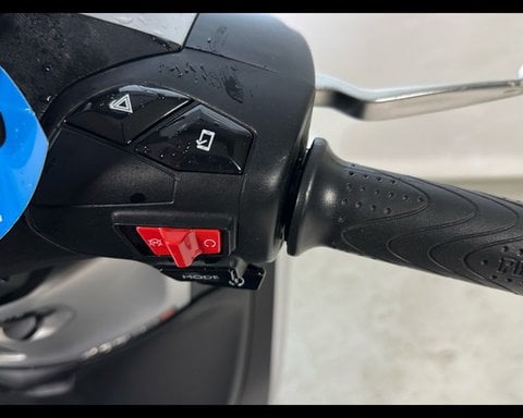 Moto Usate A Napoli | Piaggio Beverly 400 Hpe S Abs-Asr My21