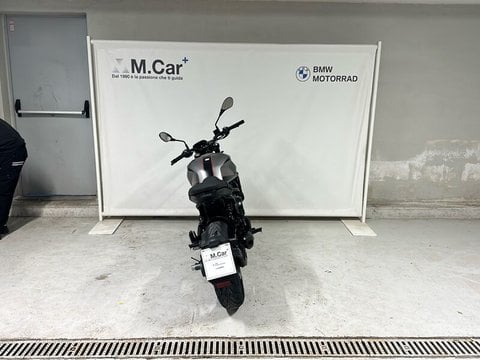 Moto Usate A Napoli | Mom Seiemmezzo Seiemmezzo Str 650 Abs