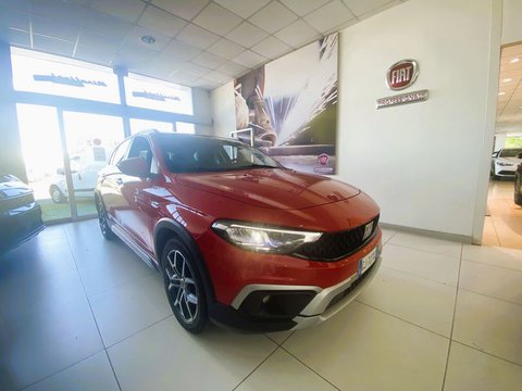 Auto Fiat Tipo 1.5 Hybrid Dct 5 Porte Red Cross Usate A Milano