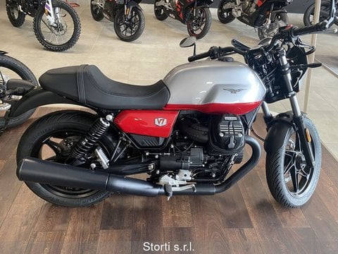 Auto Nuove Pronta Consegna Pavia Moto Guzzi V7 Benzina Storti Auto - Main Image