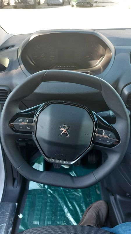 Auto Peugeot Partner 3ª Posti L1 Bluehdi 100 S&S Premium Nuove Pronta Consegna A Padova
