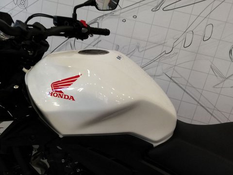 Moto Honda Hornet 500 Nuove Pronta Consegna A Monza E Della Brianza