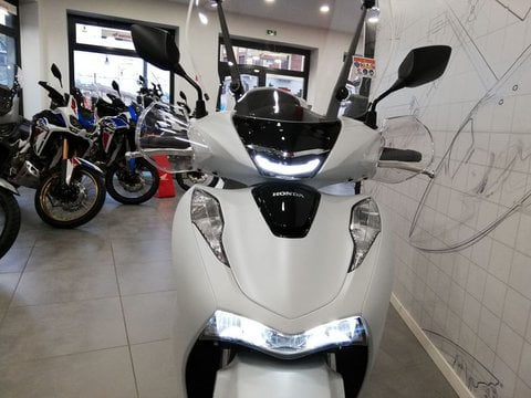 Moto Honda Sh 150 Abs Matte Pearl Cool White Ym 2024 Nuove Pronta Consegna A Milano