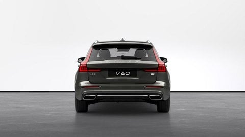 Auto Volvo V60 B4 Geartronic Essential Nuove Pronta Consegna A Rimini