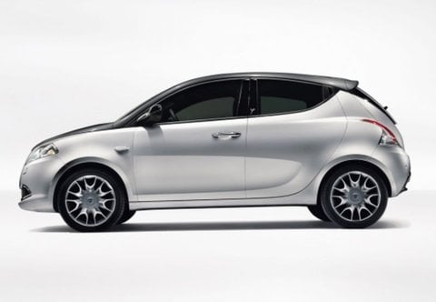 Auto Usate A Pescara | Lancia Ypsilon Iii 2015 0.9 T.air Gold Ecochic Metano 80Cv