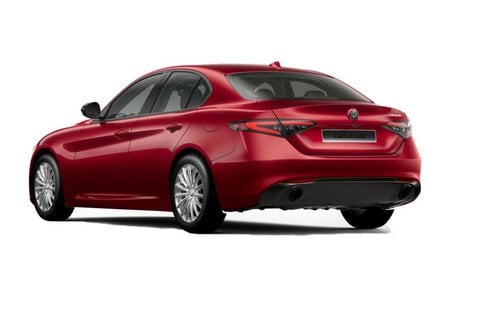 Auto Km0 A Pescara | Alfa Romeo Giulia Diesel 210Cv Veloce