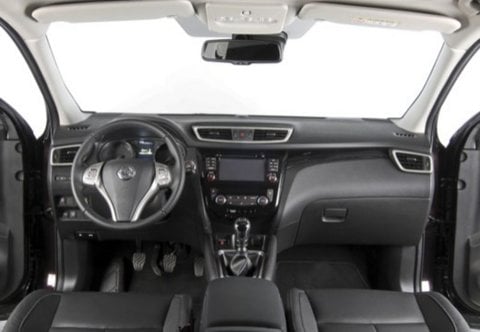 Auto Nissan Qashqai Ii 2014 1.6 Dci Acenta 4Wd 130Cv E6 Usate A Pescara