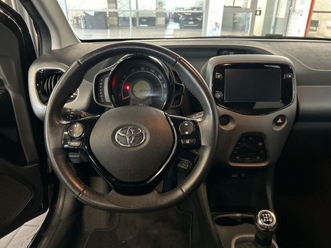 Auto Toyota Aygo Connect 1.0 Vvt-I 72 Cv 5 Porte X-Play Usate A Bergamo