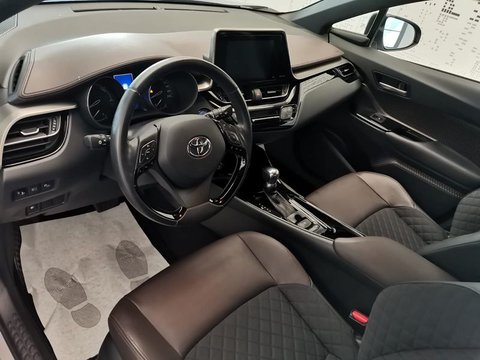 Auto Toyota C-Hr 1.8 Hybrid Cvt Lounge Usate A Bergamo