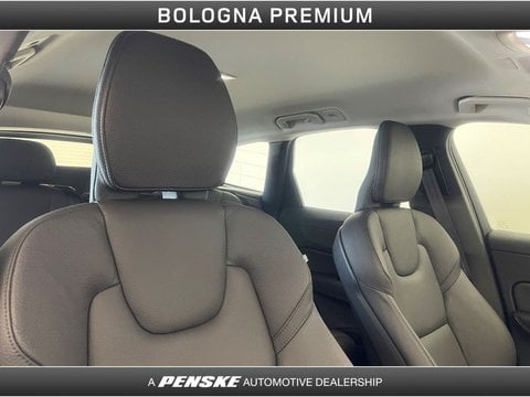 Auto Volvo Xc60 B4 (D) Awd Automatico Core Usate A Bologna