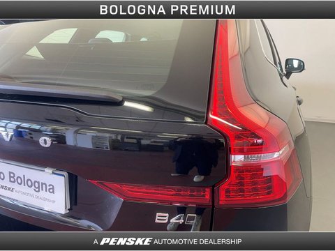 Auto Volvo Xc60 B4 (D) Awd Automatico Core Usate A Bologna