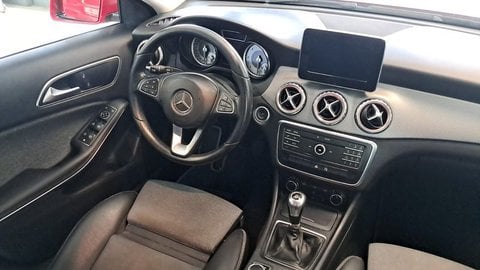 Auto Mercedes-Benz Gla Gla 200 D Business Usate A Torino