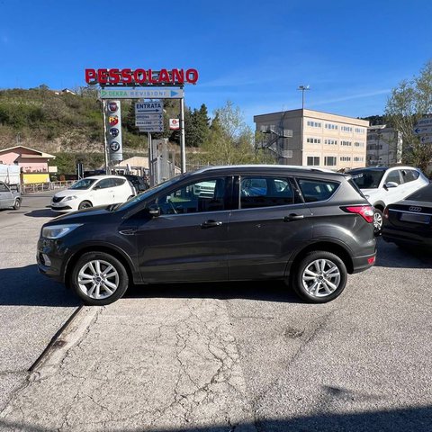 Auto Ford Kuga 1.5 Tdci 120 Cv Start&Stop 2Wd St-Line Business Usate A Potenza