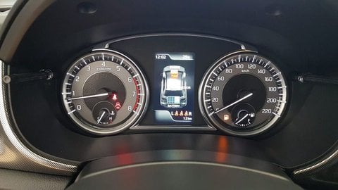 Auto Suzuki Vitara 1.4 Hybrid Top Nuove Pronta Consegna A Bari