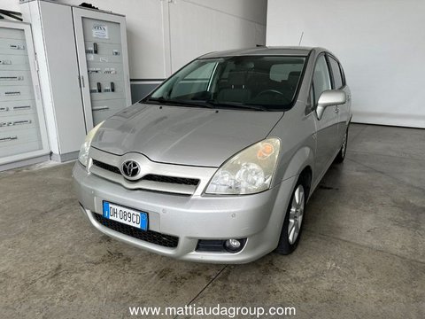 Auto Toyota Corolla Verso 2.2 16V D-4D Sol Usate A Cuneo