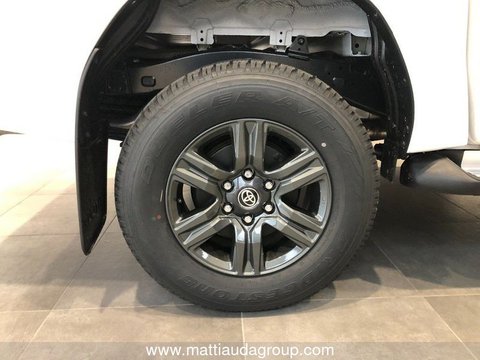 Auto Toyota Hilux 2.4 D-4D 4Wd 4 Porte Double Cab Lounge My'23 Nuove Pronta Consegna A Cuneo