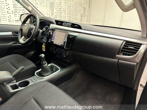Auto Toyota Hilux 2.4 D-4D 4Wd 2 Porte Extra Cab Lounge Usate A Cuneo