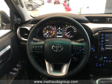 Auto Toyota Hilux 2.4 D-4D 4Wd 4 Porte Double Cab Executive My'23 Nuove Pronta Consegna A Cuneo