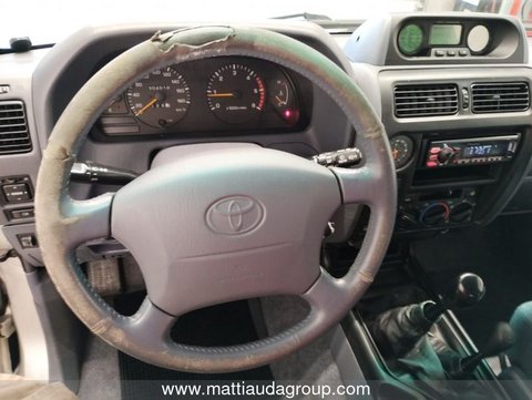 Auto Toyota Land Cruiser 3.0 Turbodiesel 3 Porte Kzj90 Gx Carrozzeria Da Ri Usate A Cuneo