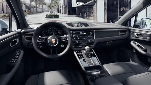 Auto Porsche Macan 2.0 Nuove Pronta Consegna A Bologna