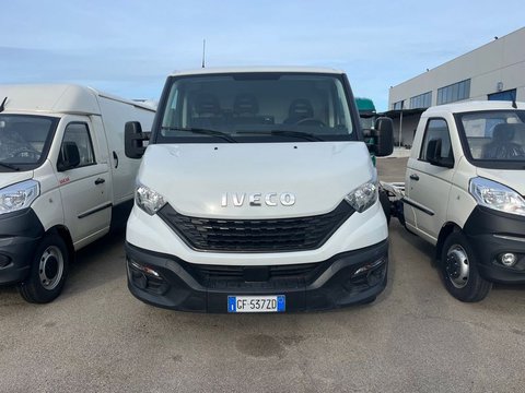 Veicoli-Industriali Iveco 35S12V Van Usate A Lecce