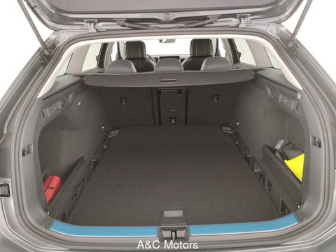 Auto Volkswagen Passat 2.0 Tdi 150 Cv Scr Evo Dsg Business Nuove Pronta Consegna A Napoli