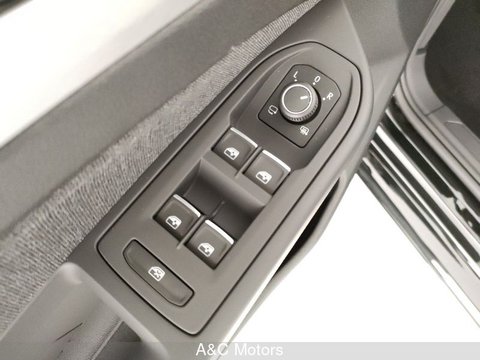 Auto Volkswagen Golf 1.0 Etsi Evo Dsg Life Nuove Pronta Consegna A Napoli