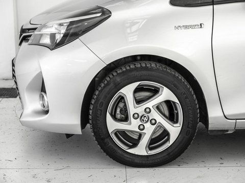 Auto Toyota Yaris Yaris 1.5 Hybrid 5 Porte Style Usate A Prato