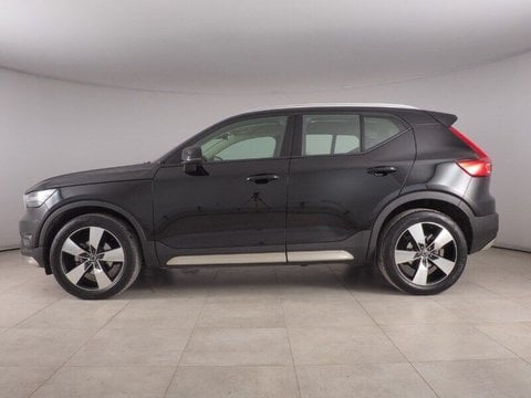 Auto Volvo Xc40 Xc40 T2 Geartronic Momentum Pro Usate A Palermo