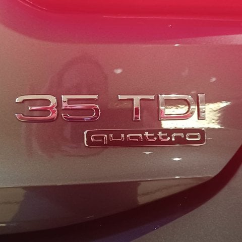 Auto Audi Q3 Spb 35 Tdi Quattro S Tronic S Line Edition 4 Porte Tetto Panoramico (Pronta Consegna) Km0 A Verona