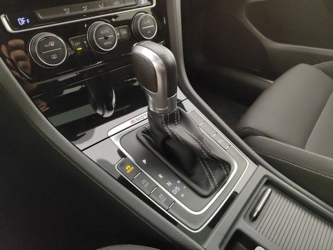 Auto Volkswagen Golf R 2.0 Tsi Dsg 4Motion 5P. 310 Cv Usate A Parma
