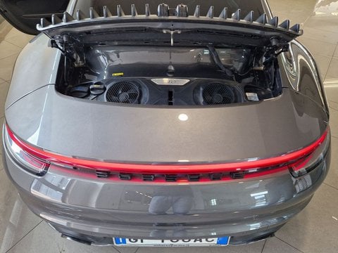 Auto Porsche 911 992 Coupe 3.0 Carrera Auto - Tagliandi Ufficiali Usate A Parma