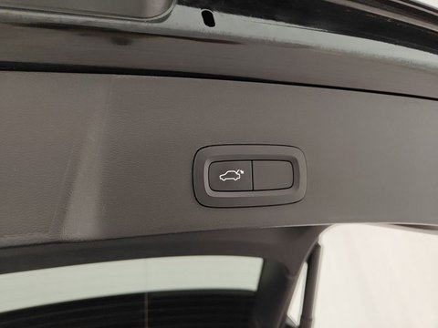 Auto Volvo Xc40 D3 Geartronic Momentum - Iva Deducibile Usate A Parma