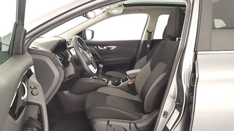 Auto Nissan Qashqai Ii 2017 1.3 Dig-T N-Connecta 160Cv Usate A Catania
