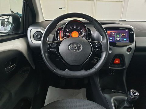 Auto Toyota Aygo Connect 1.0 Vvt-I 72 Cv 5 Porte X-Play Da 120,00 Al Mese Usate A Napoli