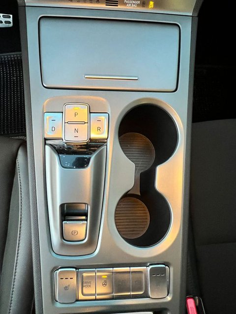 Auto Hyundai Kona Ev 64 Kwh Xclass + Premium Pack Usate A Cremona