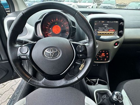 Auto Toyota Aygo 1.0 Vvt-I 69 Cv 5 Porte X-Cool Unico Proprietario Usate A Cremona