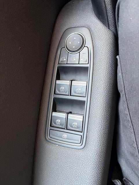 Auto Usate A Milano | Renault Captur E-Tech Hybrid 1.6 E-Tech Hev 145 Techno Auto