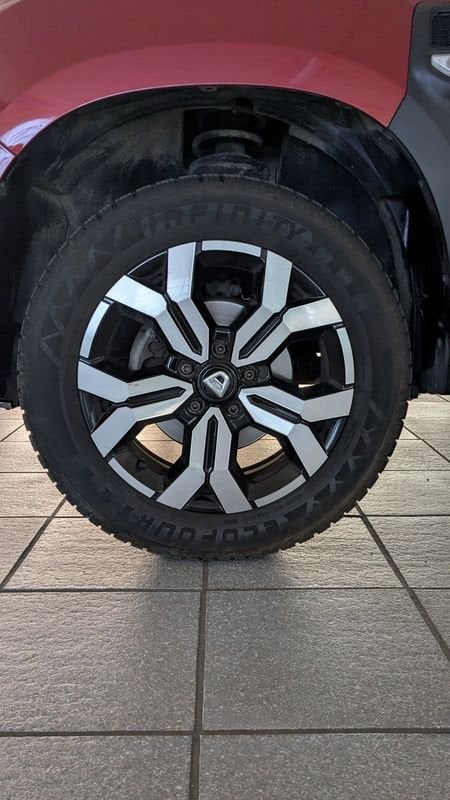 Auto Usate A Milano | Dacia Duster 1.0 Tce 90 Cv Prestige - Garanzia Daciazen