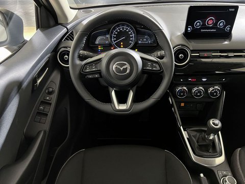 Auto Mazda Mazda2 1.5 Skyactiv-G Centre-Line Nuove Pronta Consegna A Ferrara