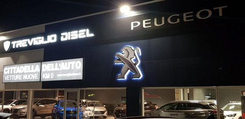Auto Peugeot 208 Puretech 100 Stop&Start 5 Porte Allure Km0 A Bergamo