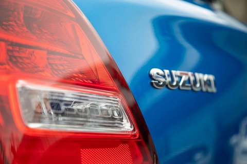 Auto Suzuki Swift 1.2 Hybrid Top Km0 A Perugia