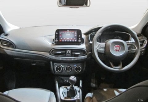 Auto Fiat Tipo Sw Ii 2016 Sw 1.4 Tjt Lounge Gpl 120Cv Usate A Frosinone
