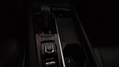 Pkw Volvo Xc60 (2017----) T6 Recharge Plug-In Hybrid Awd Geartr. R-Design Gebrauchtwagen In Bolzano