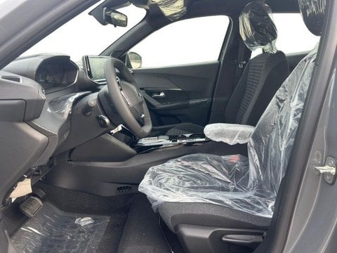 Auto Usate A Salerno | Peugeot 2008 Nuovo E- - Motore Elettrico 156Cv Active