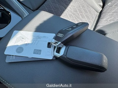 Auto Km0 A Salerno | Audi Q5 Sportback 2.0 Tdi Mhev+ S Line Edition Quattro 204Cv S-Tronic