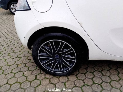 Auto Usate A Benevento | Lancia Ypsilon 1.0 70Cv Hybrid Gold