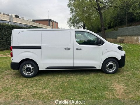 Auto Km0 A Avellino | Fiat Professional Scudo Serie 3 Van M 1.5Diesel 120 Cv Manuale